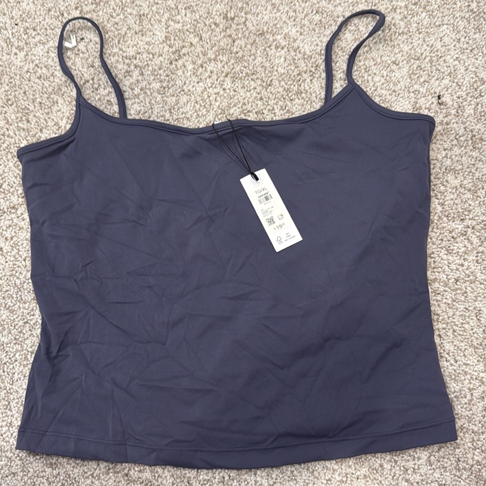 Blue ish gray garage tank